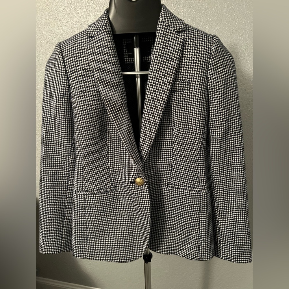 J. Crew houndstooth blazer sz. 00